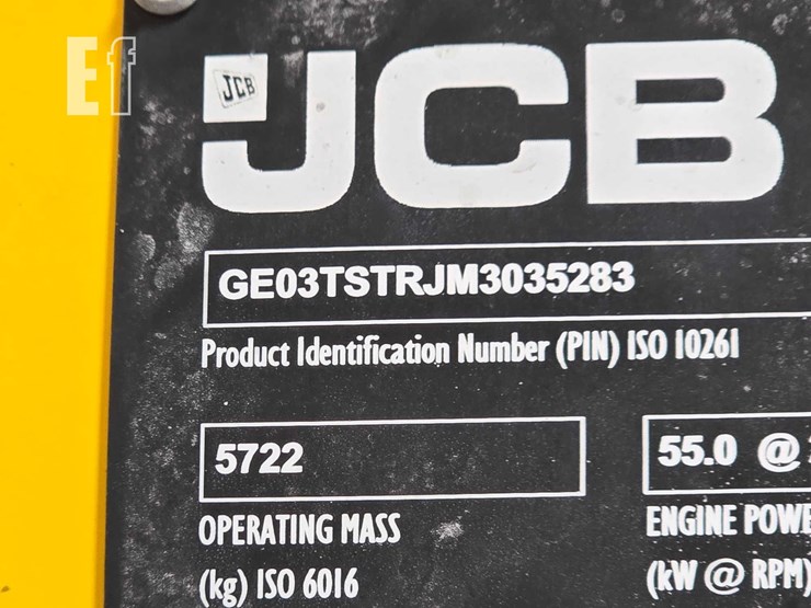 2021-jcb-3ts-8t-image-35