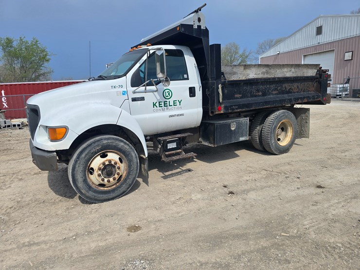 2000-ford-2000-image-4