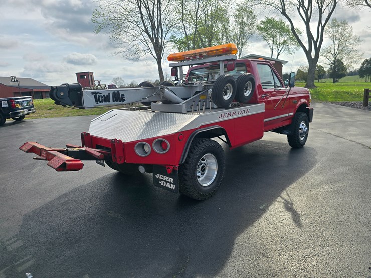 1995-ford-f350-image-17