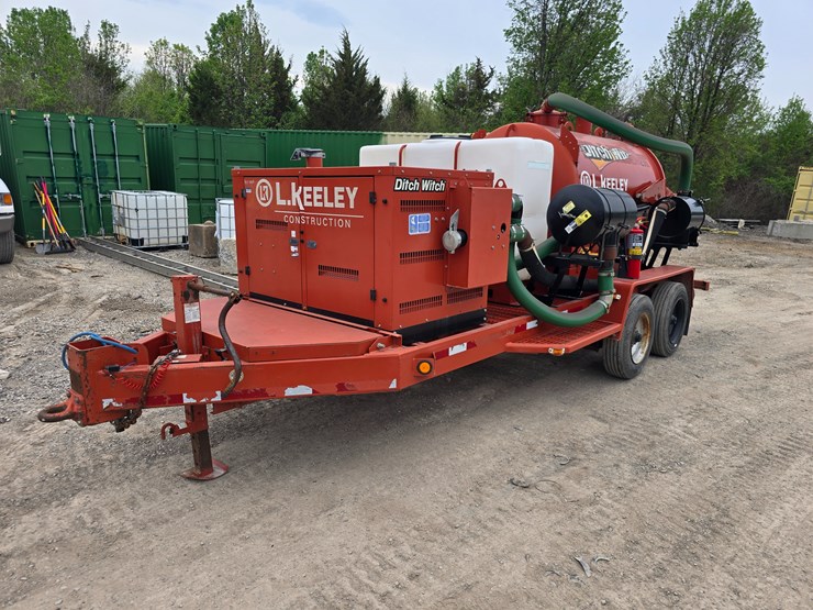 2017-ditch-witch-fx30-image-2