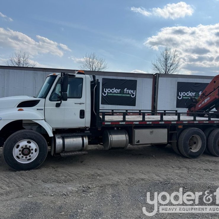 2008 INTERNATIONAL 7400