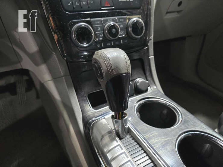 2016-buick-enclave-image-15