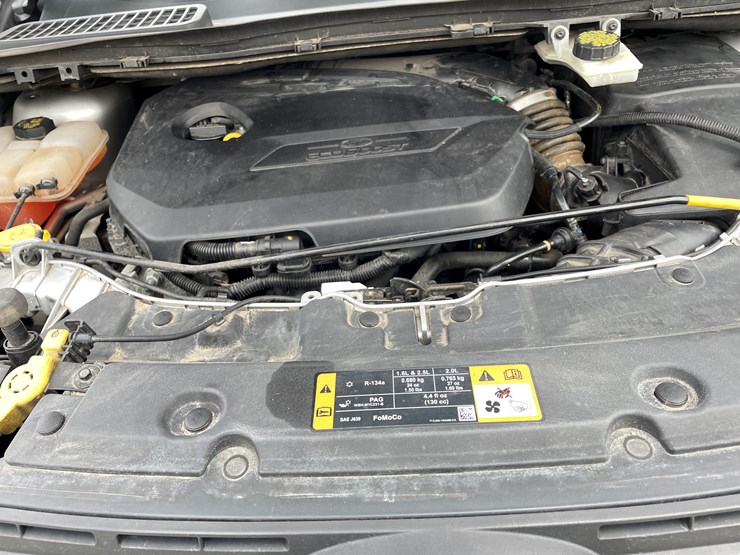 2015-ford-escape-image-63