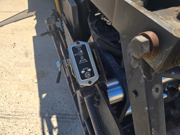 2006-caterpillar-ap-1000d-image-67