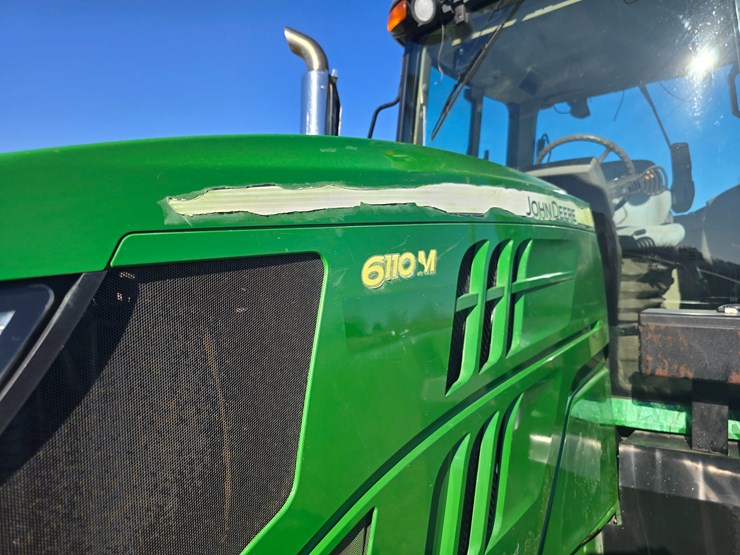 2016-john-deere-6110m-image-15
