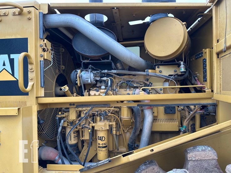 2015-caterpillar-815f-2-image-29