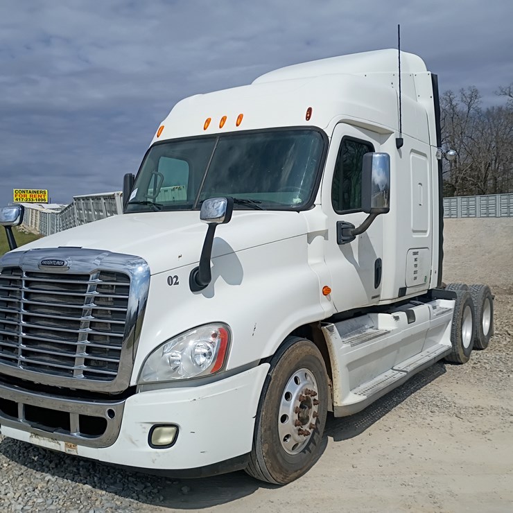 2009 FREIGHTLINER CASCADIA 125