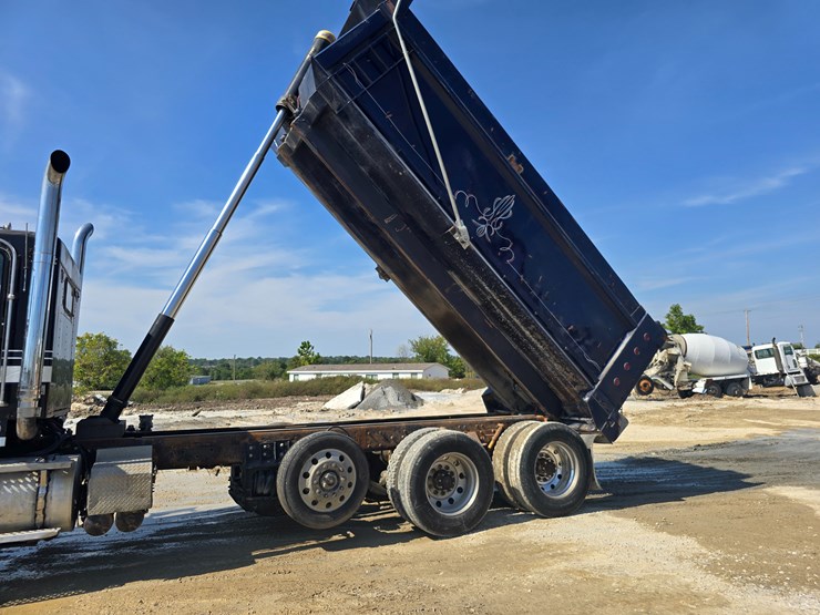 #21305-•-2003-kenworth-dump-truck-image-50