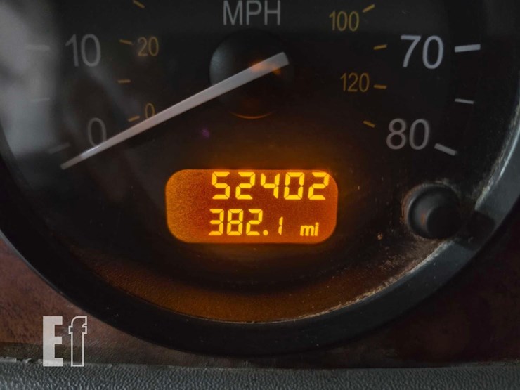 2009-peterbilt-367-image-12