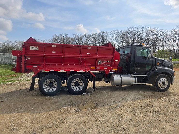 2001-sterling-a9500-image-22