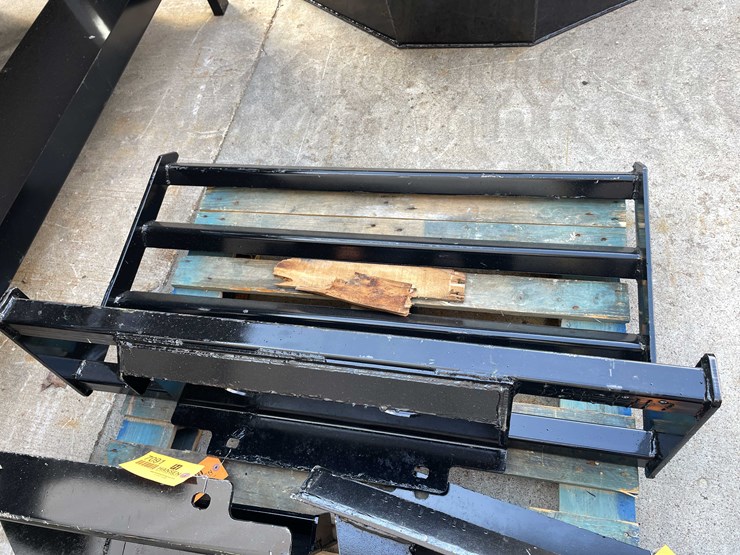 #7092-•-mini-universal-land-plane-(o2)-image-3