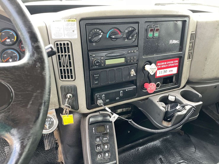 2008-international-durastar-4300-image-13