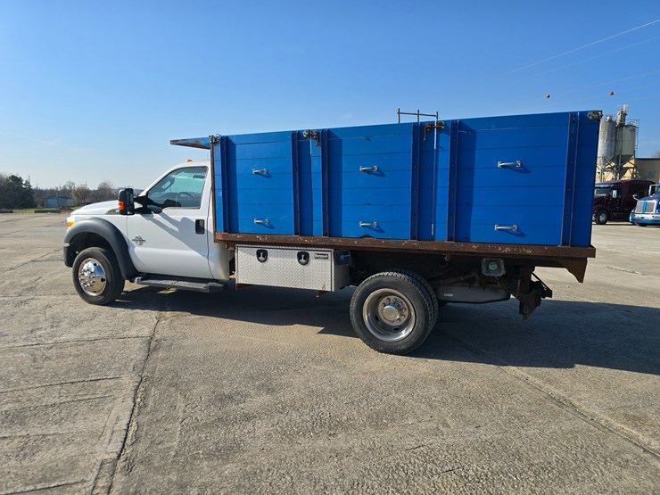 2016-ford-f550-image-5