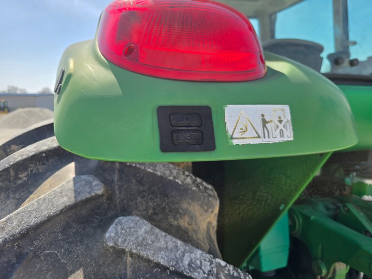 2002-john-deere-6220-image-44