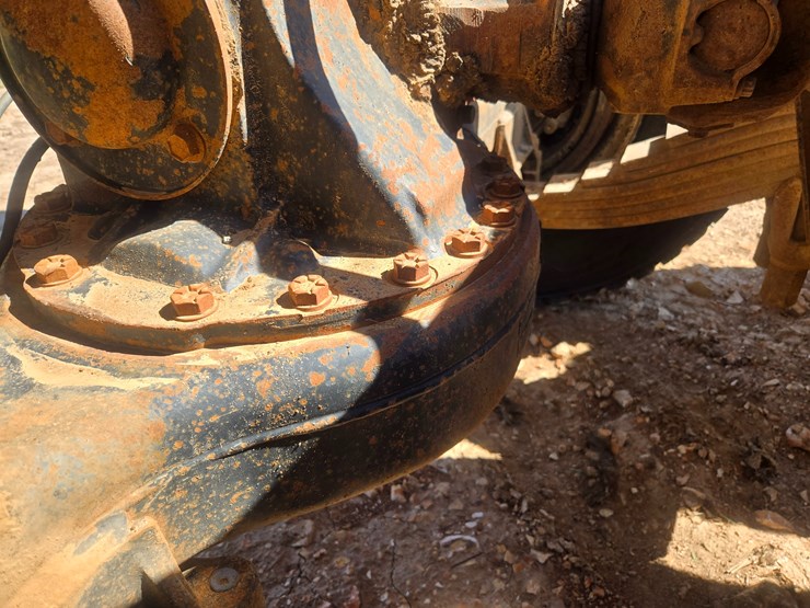 1994-mack-rd690s-image-100