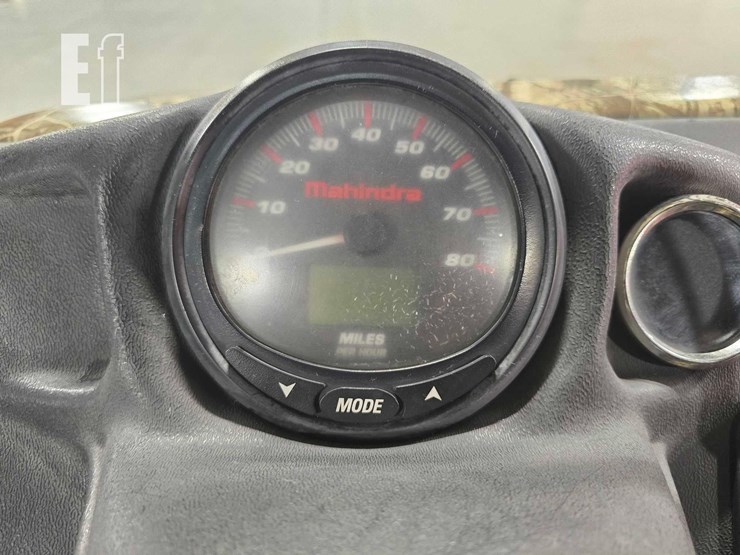 2016-mahindra-mpact-xtv-750c-image-12