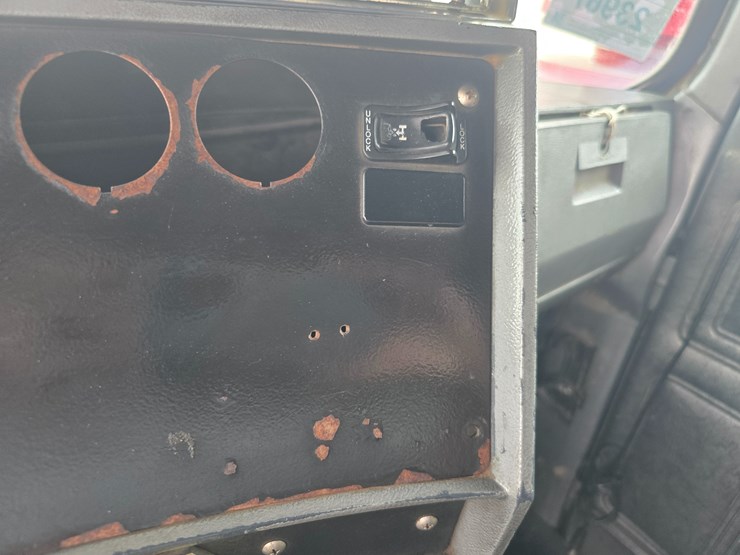 2003-mack-rd688s-image-92