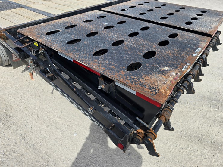 #22629-•-2023-elite-trailers-goosneck-trailer-image-42