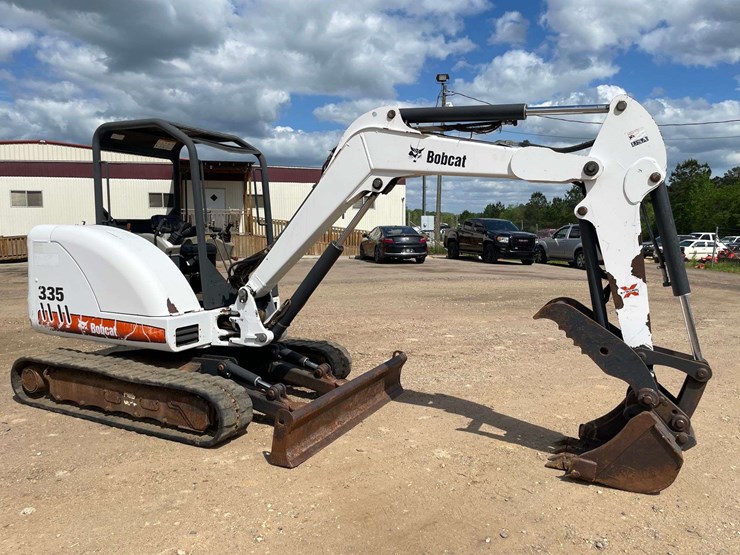 2007-bobcat-335-image-4