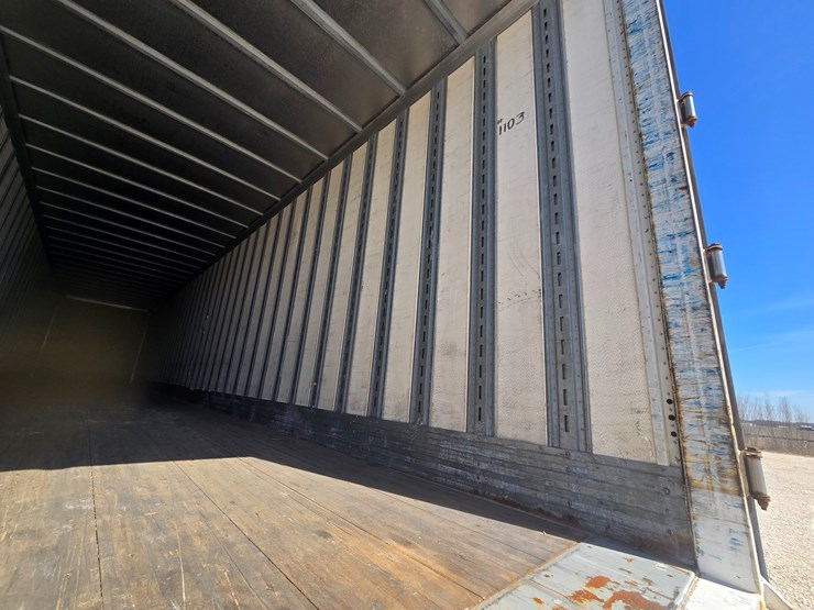 2011-great-dane-van-trailer-image-56