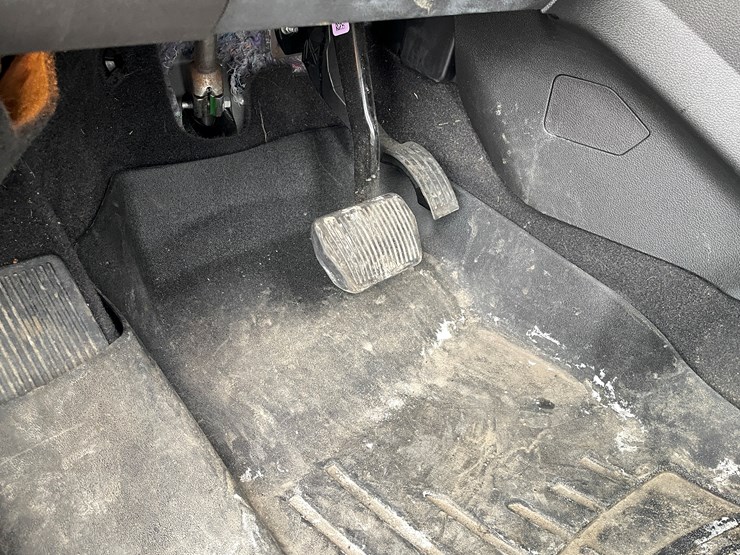 2015-ford-escape-image-45