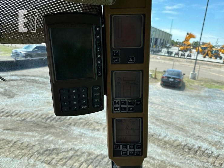 2000-john-deere-9750-sts-image-24