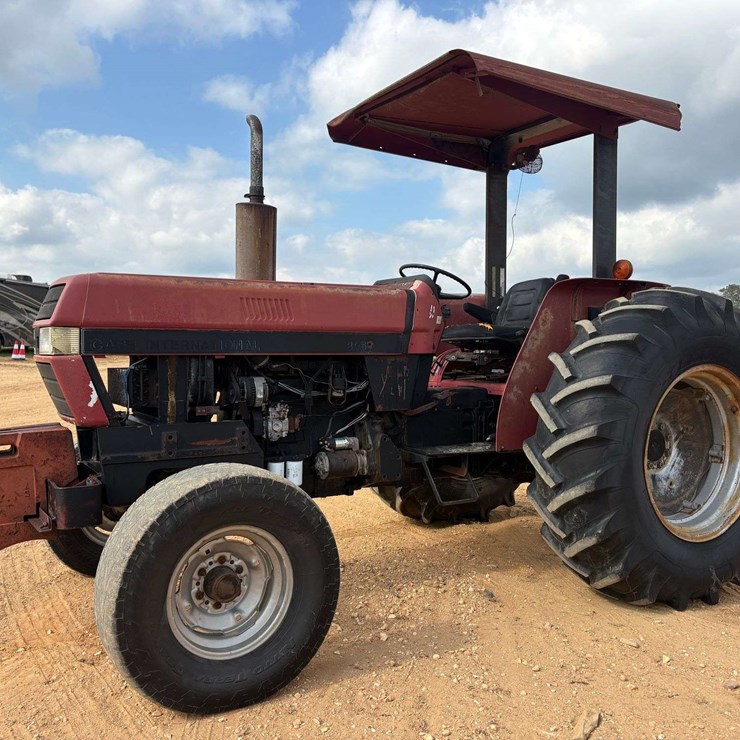 CASE IH 895