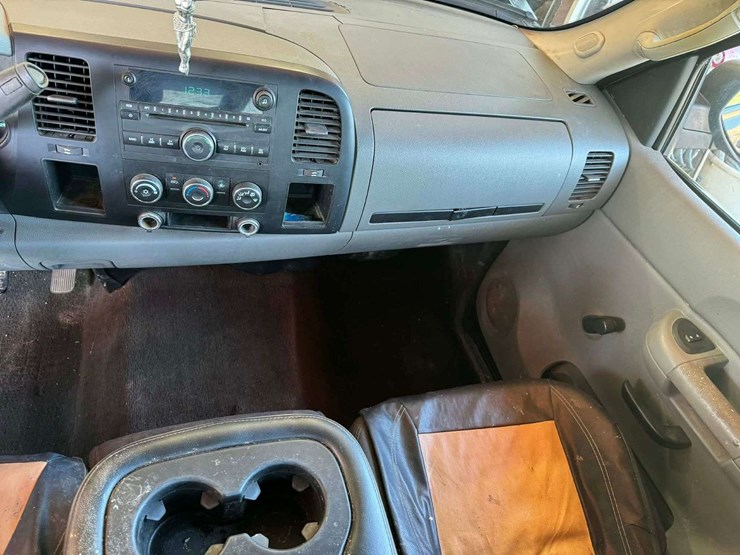 2007-chevrolet-1500-image-13