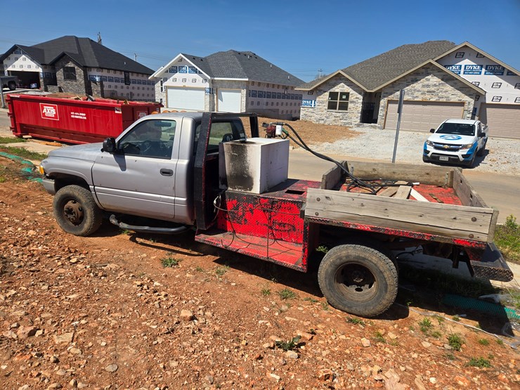 2000-dodge-ram-3500-image-8