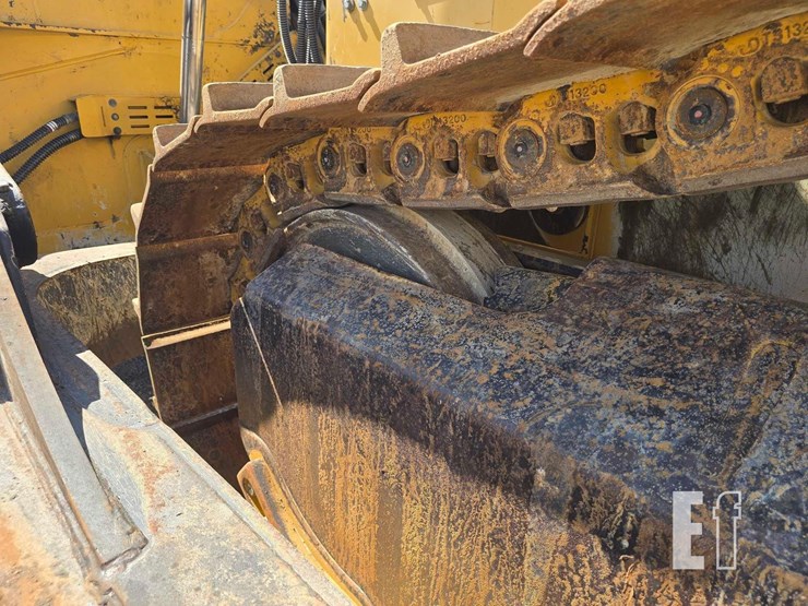 2018-deere-1050k-image-22