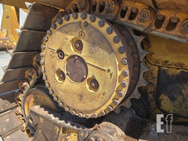 2006-caterpillar-d6r-iii-image-36