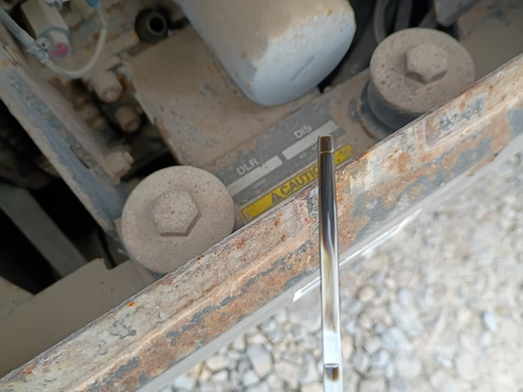 2009-freightliner-cascadia-125-image-120