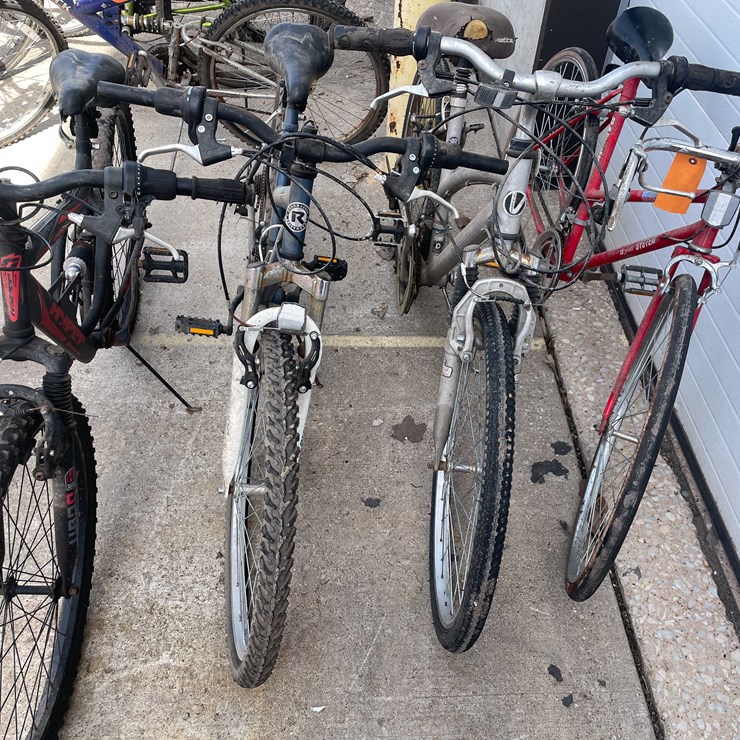 #7074 • (4) Bikes (O4)