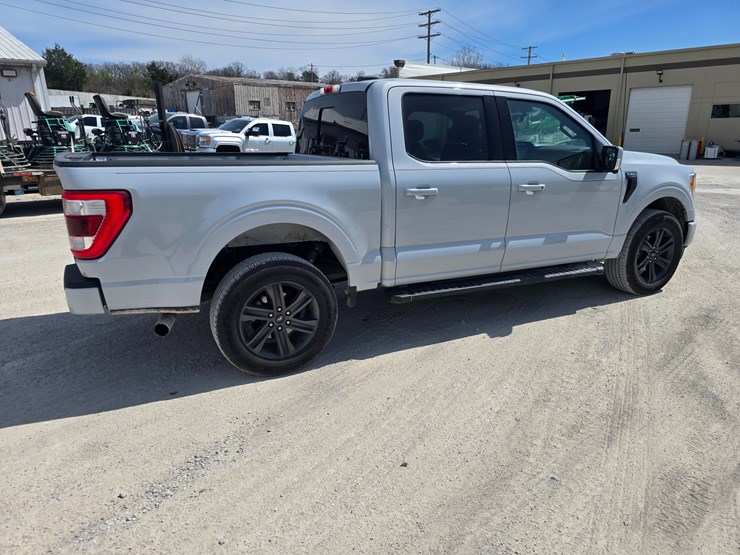 2022-ford-f150-image-11