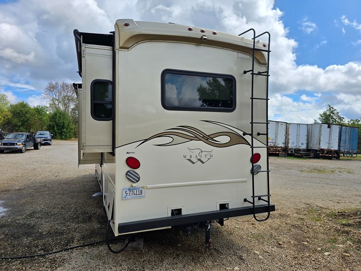 2021-international-mv607-image-15