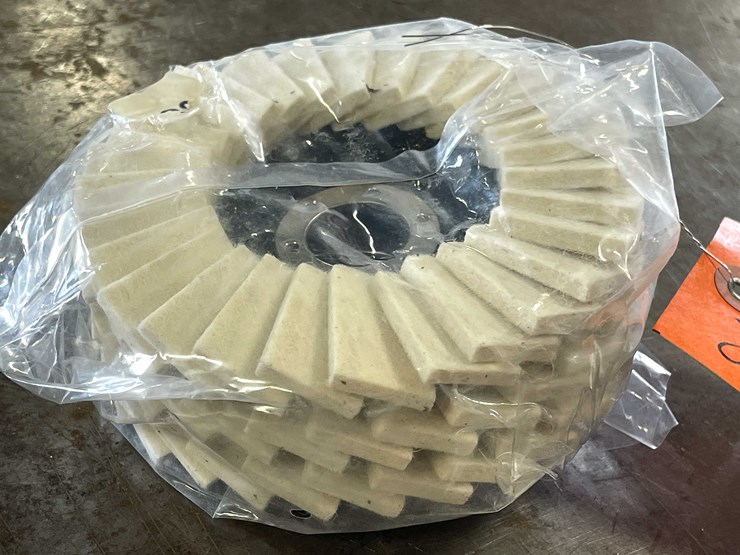 #2479-•-new-felt-polishing-wheels-for-angle-grinder-(cw)-image-1