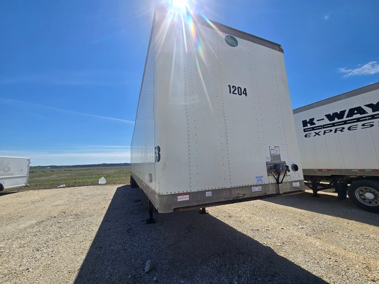 2012-great-dane-van-trailer-image-30