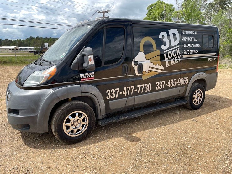 2015-ram-promaster-1500-image-1