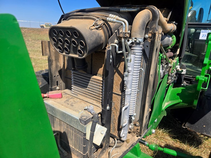 2019-john-deere-5100e-image-23