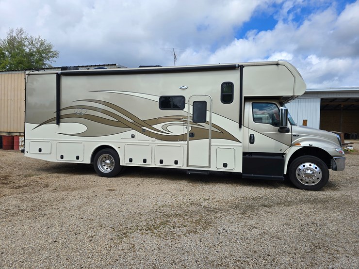 2021-international-mv607-image-29