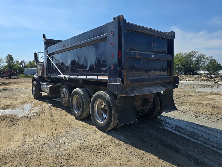 #21305-•-2003-kenworth-dump-truck-image-18