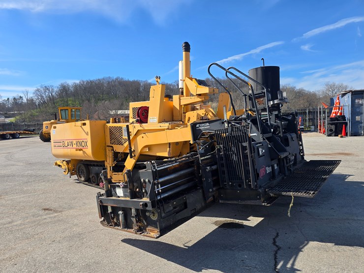 blaw-knox-pf4410-image-11