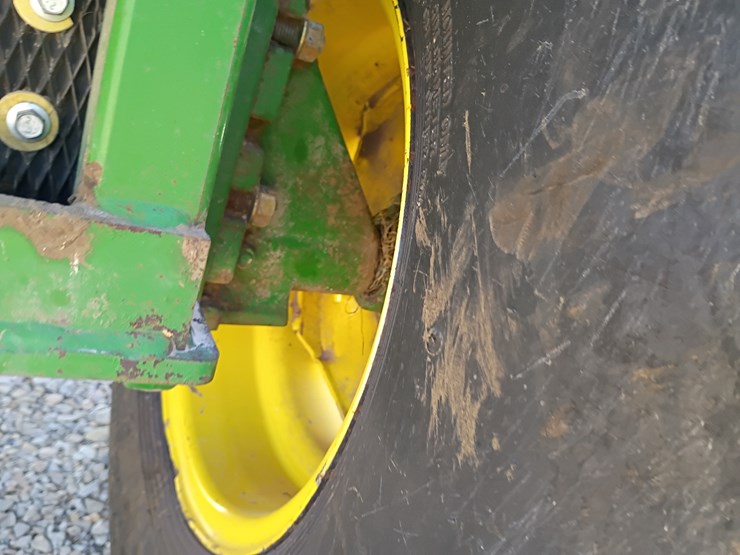 2014-john-deere-469-image-42