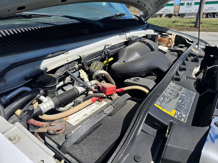 #22618-•-2008-ford-econoline-van-image-23