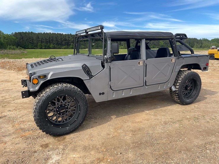 1988-am-general-m998-image-2