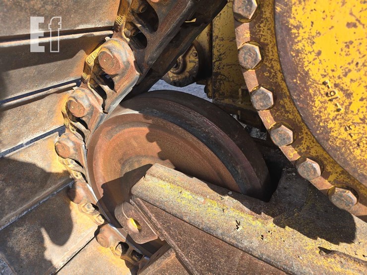 2006-caterpillar-d6r-xl-iii-image-26