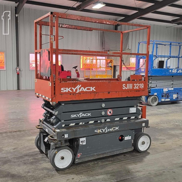 2018 SKYJACK SJIII3219