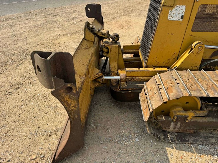 1999-caterpillar-d4c-image-28