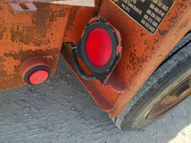 2001-ditch-witch-fm13-image-30