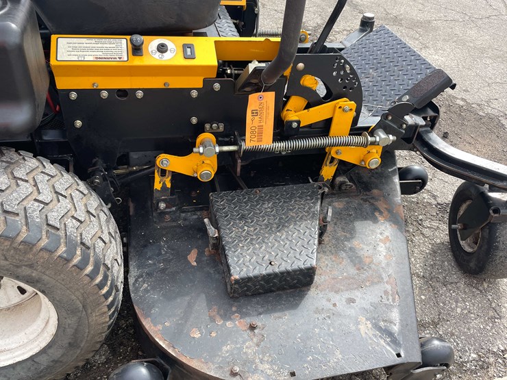 cub-cadet-tank-m72-image-19